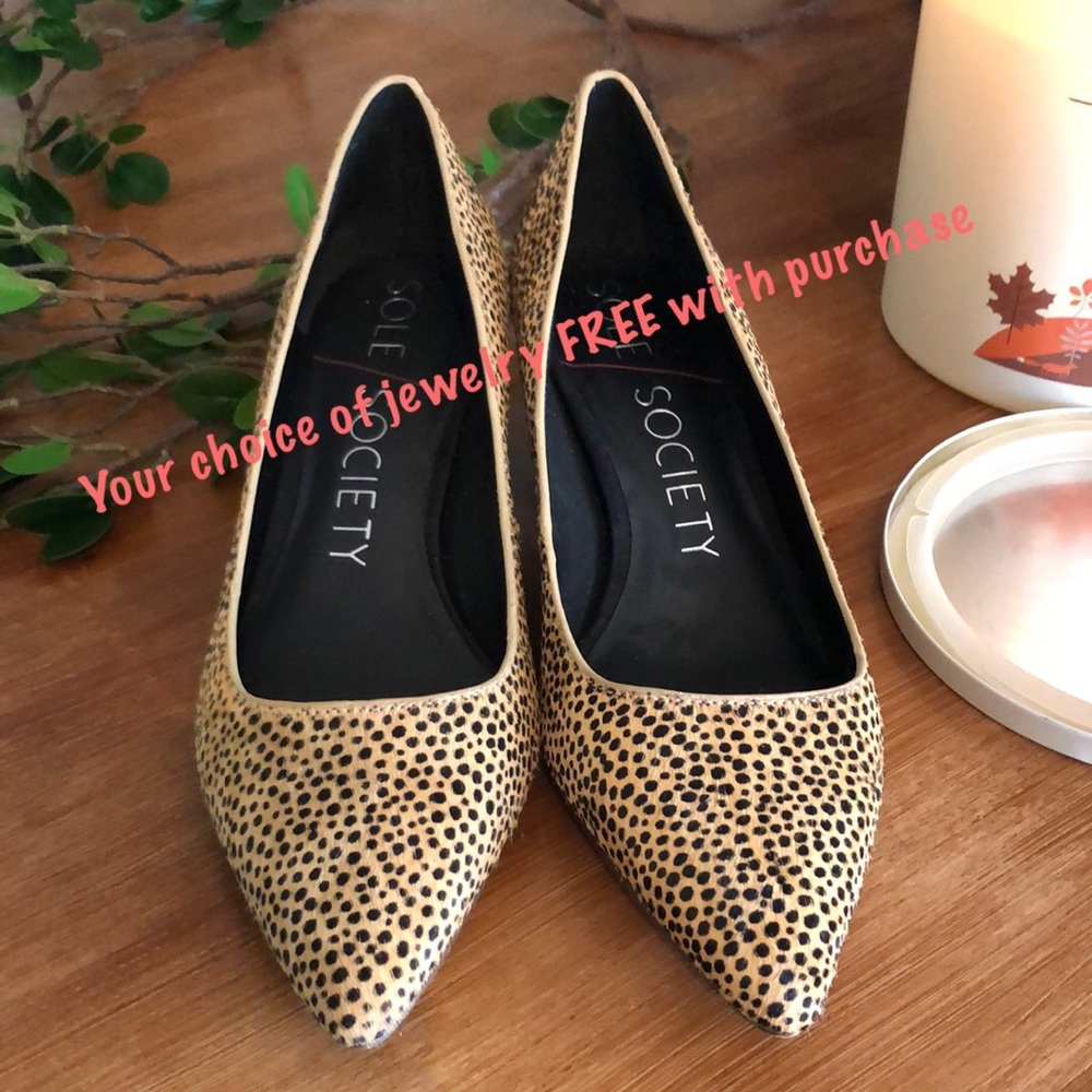 🐆🐆 Sole Society  animal print  cheetah print- 2 inch stacked heels